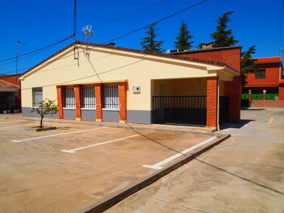 Apartamento Rural LAS ESCUELAS San Bartolomé de las Abiertas Exterior foto